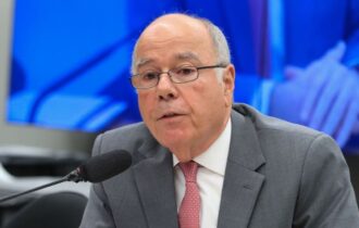 Itamaraty tenta retirada de políticos brasileiros via Jordânia