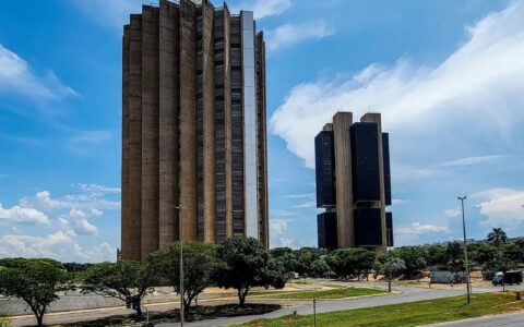 bc-prepara-alternativa-a-poupa