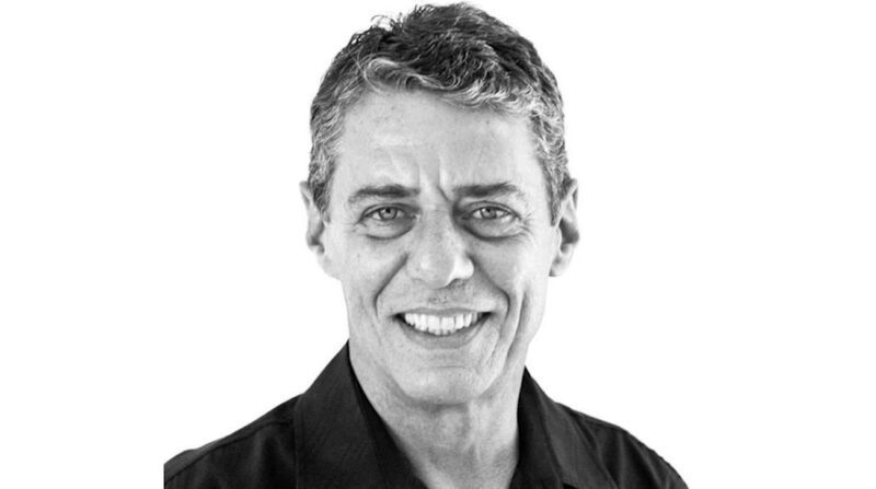 chico-buarque-passa-por-cirurg