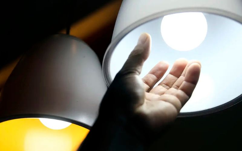 contas-de-luz-permanecem-com-b