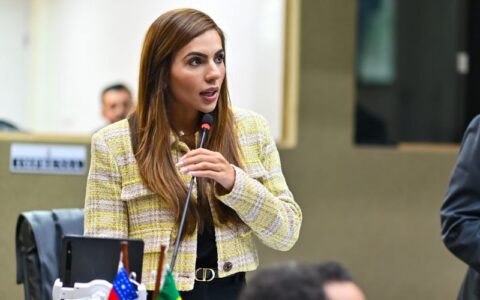 debora-menezes-vai-a-suecia-as