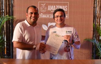 novo-porto-flutuante-e-licenci