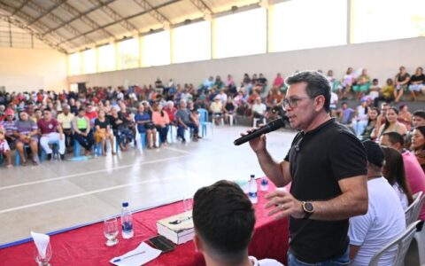 Tadeu de Souza vai ao Baixo Solimões e abre mutirão de cirurgias para ribeirinhos