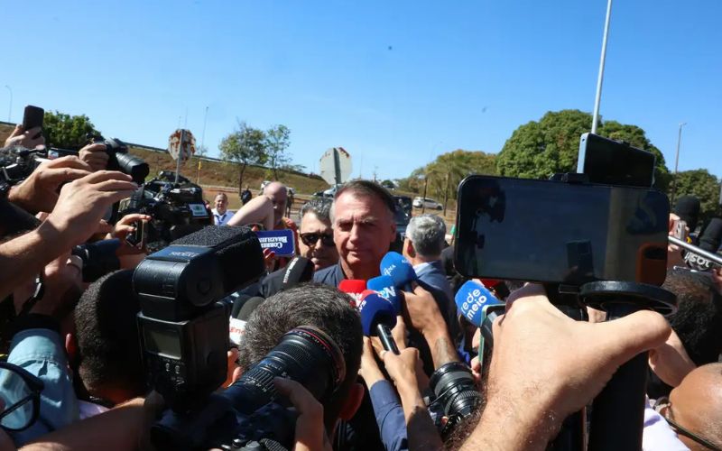 defesa-de-bolsonaro-tem-ate-as