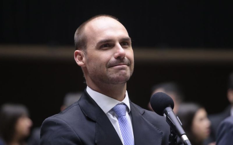 especialistas-veem-risco-a-dem