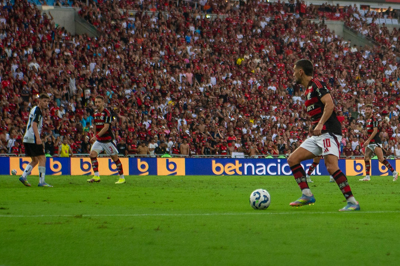 flamengo-e-sao-paulo-abrem-ret