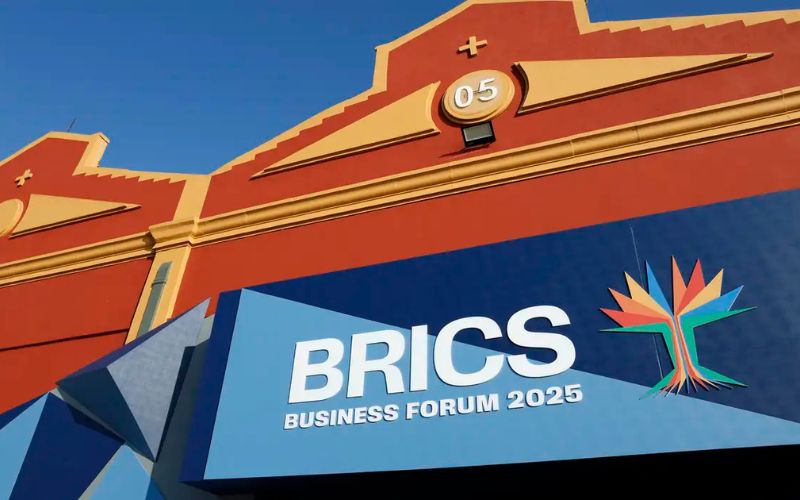 lula-diz-que-brics-e-fiador-de