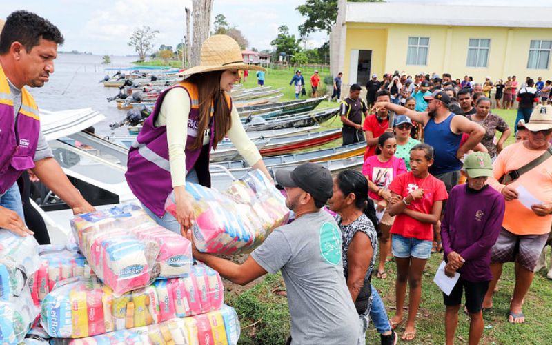 prefeitura-atende-comunidades-