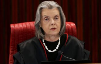 senadores-pedem-impeachment-da