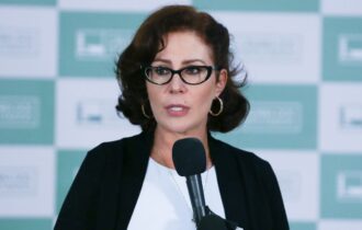 PT-AM ‘exalta’ prisão de Zambelli enquanto presidente do PL em Manaus fala em ‘mentira da mídia’