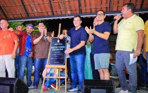 Prefeitura entrega nova rotatória do Musa com espaço para zumba e caminhada