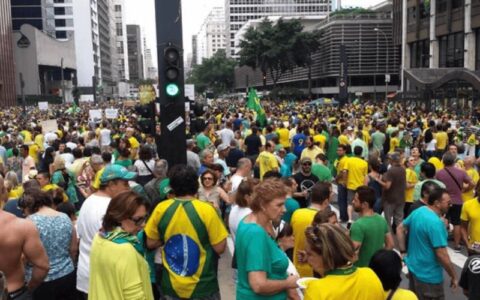 bolsonaristas-convocam-ato-em-
