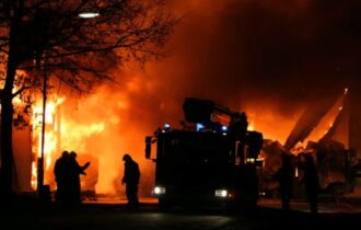 eua-incendio-em-casa-de-repous