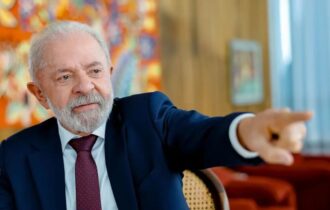 lula-condena-sancoes-dos-eua-a