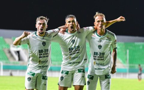 manaus-fc-vence-fora-de-casa-e