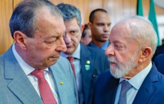 ministro-do-desenvolvimento-ve