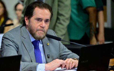 senador Plínio diz que IMPEACHMENT
