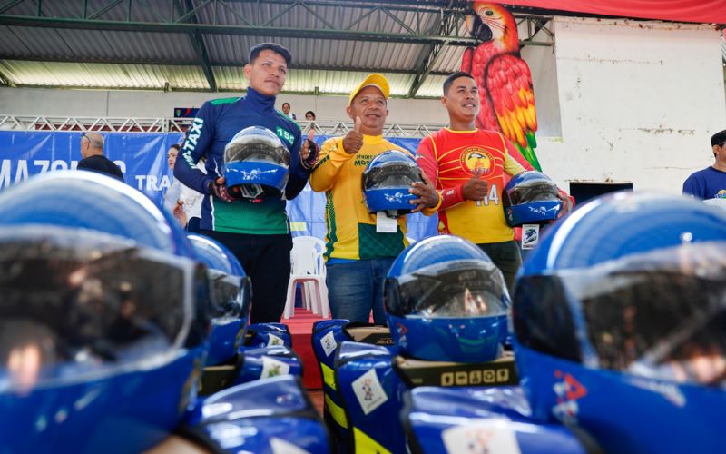 mototaxistas-do-interior-do-am-destacam-importancia-dos-investimentos-do-governo-com-a-seguranca-no-transito