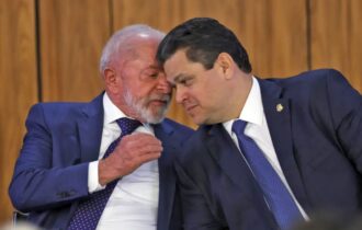 a-bola-esta-com-o-congresso-di