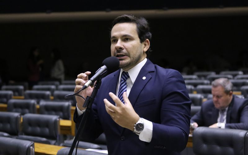 alberto-neto-afirma-que-senado