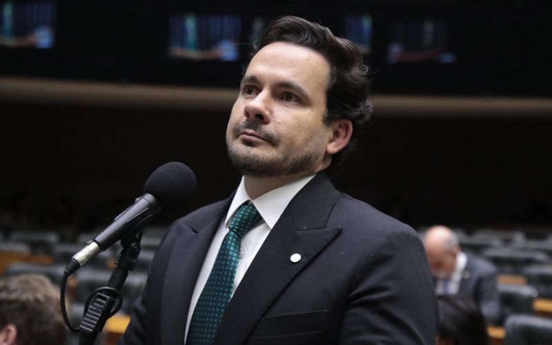 alberto-neto-fala-em-negociaco