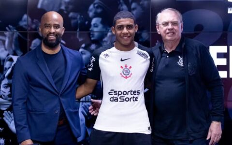 corinthians-renova-com-gui-neg