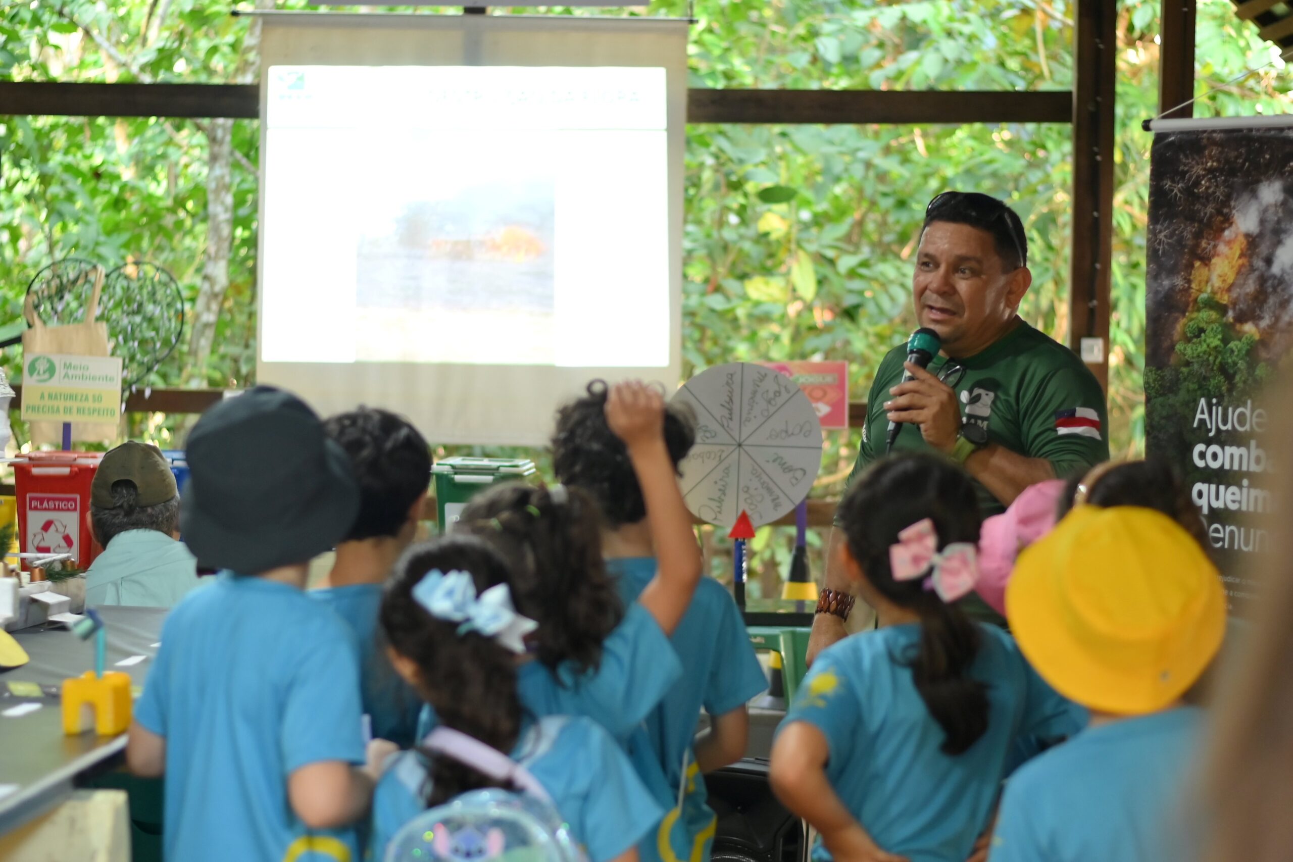 ipaam-recebe-estudantes-no-bos