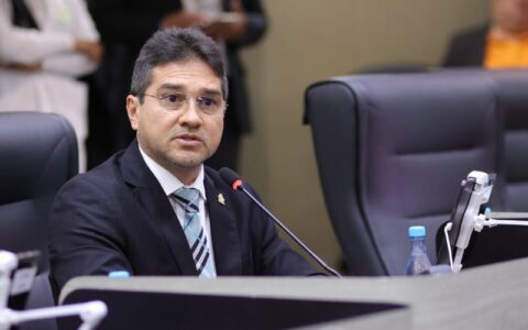 jander-lobato-acusa-adversario