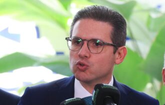 motta-sobre-eduardo-bolsonaro-