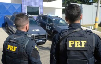 prf-apreende-fuzis-que-estavam