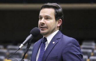 alberto-neto-compara-alexandre