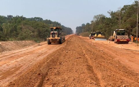 br-319-rodovia-fantasma-atraso