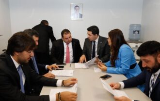 ccjr-da-aleam-acumula-689-mate