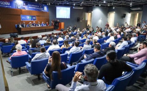 codam-aprova-recorde-de-64-pro