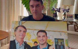 flavio-bolsonaro-lamenta-nao-p