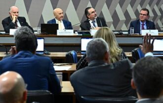impasse-municipal-trava-criaca