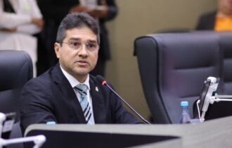 jander-lobato-acusa-adversario