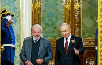 lula-recebe-ligacao-de-putin-e