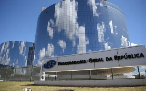 moraes-da-48-horas-para-pgr-op