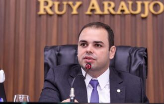 roberto-cidade-adia-lancamento