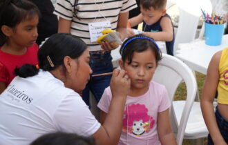 Feira de Economia Criativa movimenta comunidade durante a 23ª edição do Programa Governo Presente na zona leste