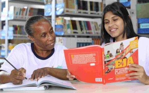 Inscrições abertas para o Provão Eletrônico da EJA na capital