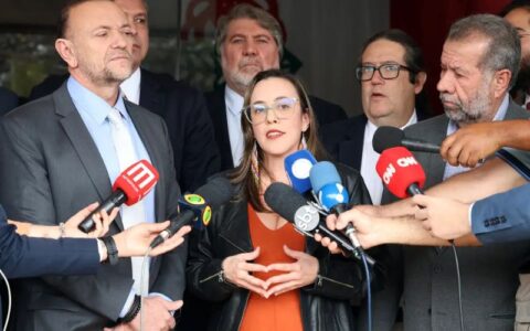 Presidenta do PSOL tem visto cancelado pelos Estados Unidos