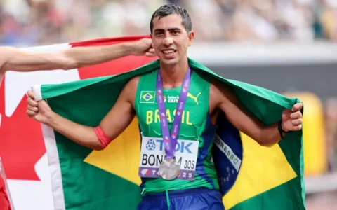 caio-bonfim-e-prata-na-prova-d