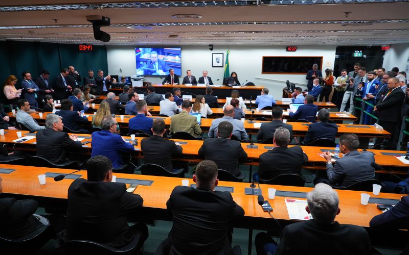 camara-aprova-projeto-que-crim