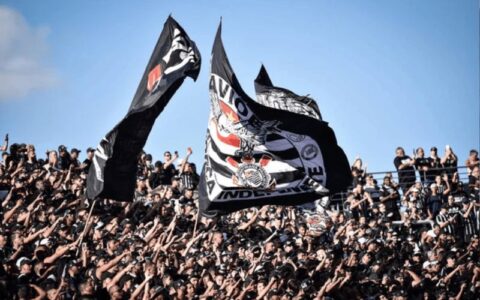 corinthians-esbarra-no-transfe