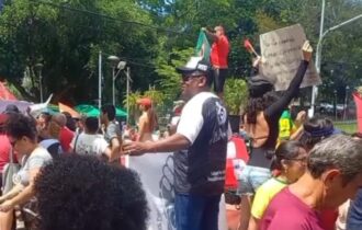 esquerda-foi-as-ruas-em-manaus