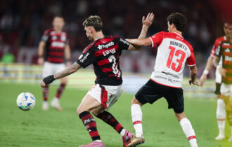 flamengo-sai-na-frente-com-gol