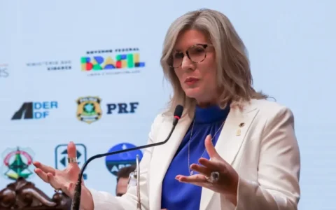 Brasil tem desafio de implantar plano de redução de mortes no trânsito