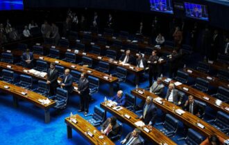 mdb-adota-posicoes-opostas-na-